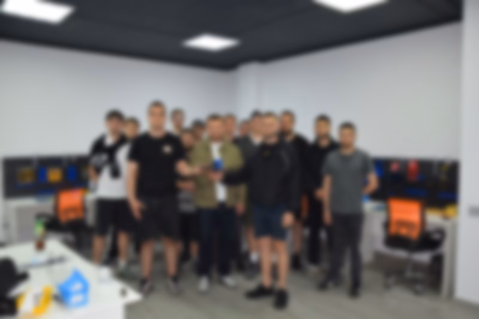 Команда КРИЛАЧІ — спеціалісти збірки FPV-дронів